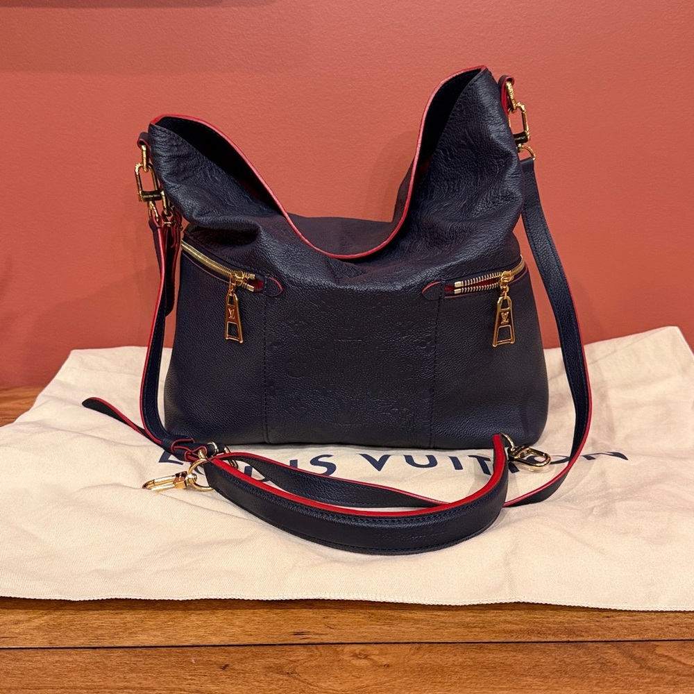 Louis Vuitton Purse